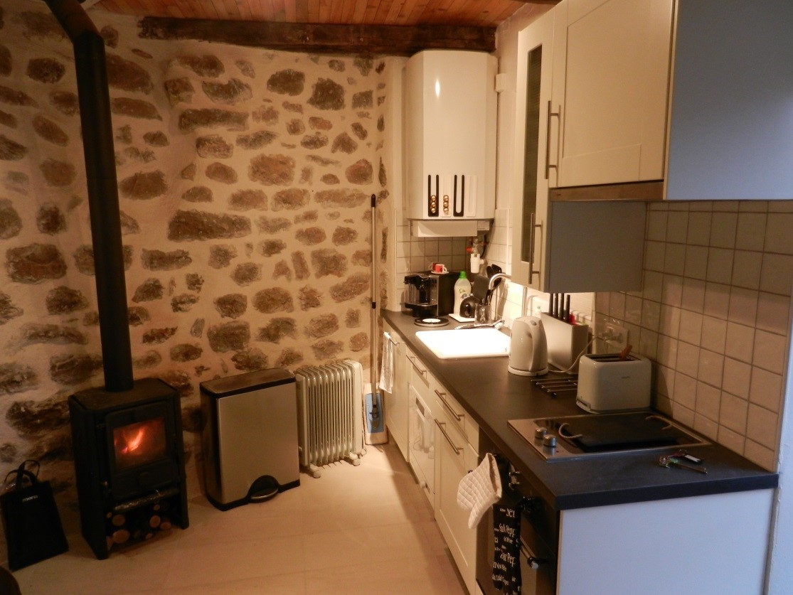 Ardèche/Genestelle, 0 , 0 ,0,Radhus / Byhus,Till salu,0,1412