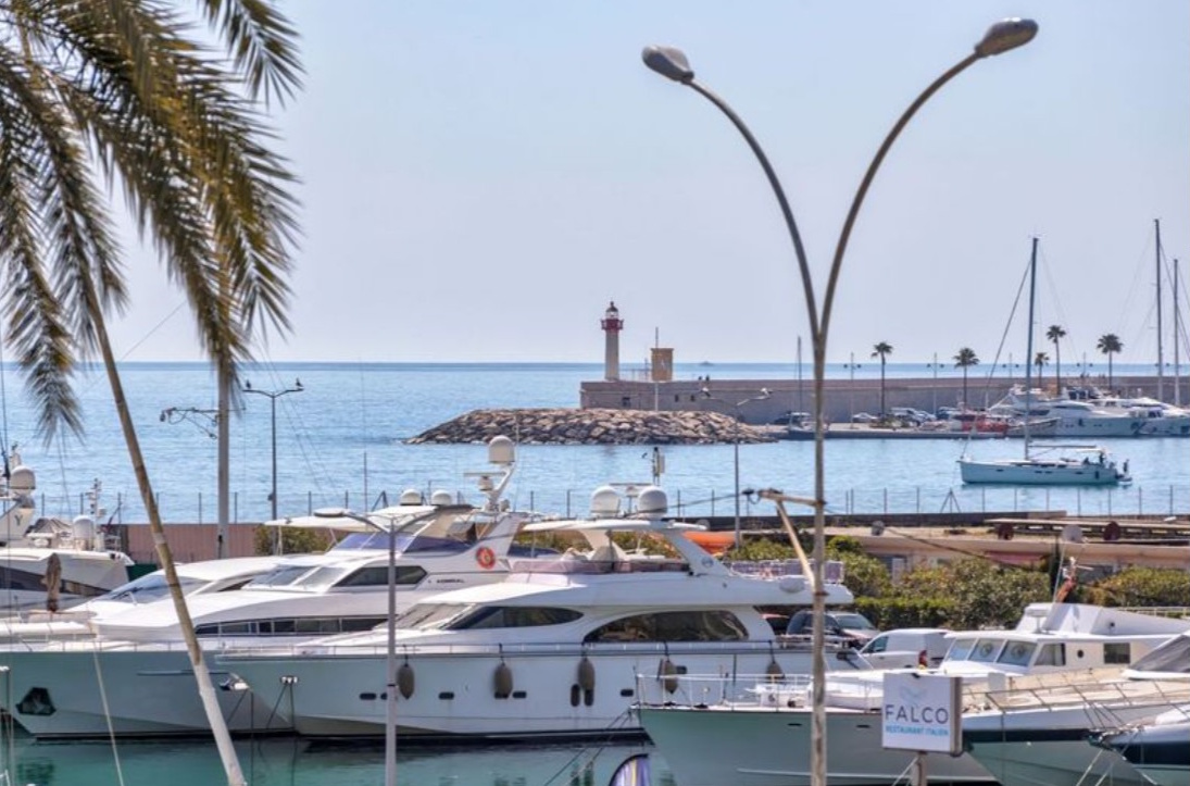 Menton, 1 Bedroom Bedrooms, 0 ,1 BathroomBathrooms,Lägenheter,Till salu,0,1416