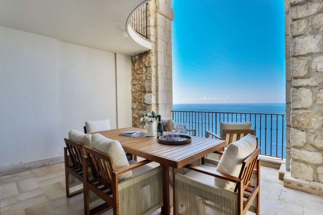 Boul Maurice Maeterlinck, Nice, 2 Bedrooms Bedrooms, 0 ,1 BathroomBathrooms,Lägenheter,Till salu,Boul Maurice Maeterlinck,0,1417