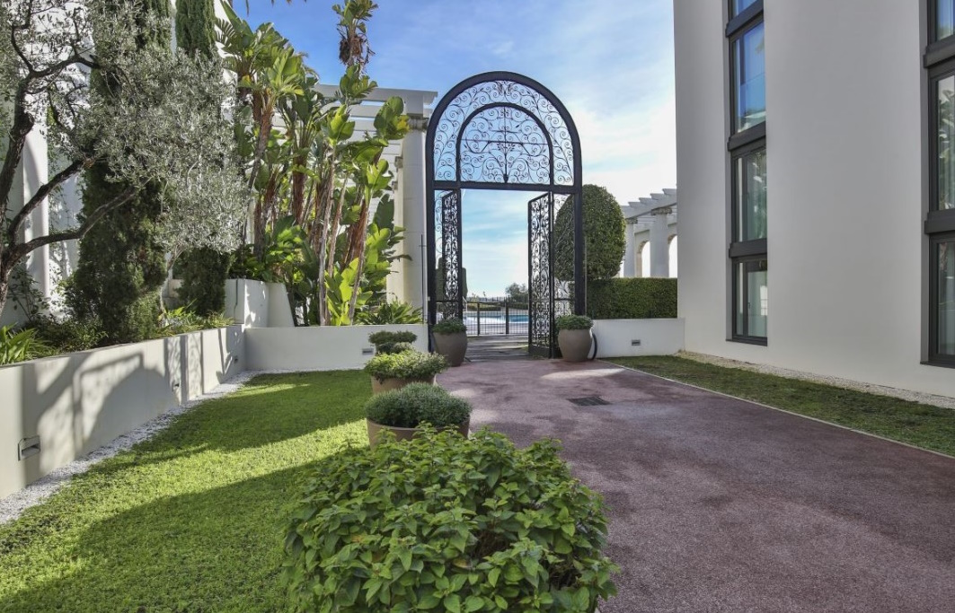 Boul Maurice Maeterlinck, Nice, 2 Bedrooms Bedrooms, 0 ,1 BathroomBathrooms,Lägenheter,Till salu,Boul Maurice Maeterlinck,0,1417