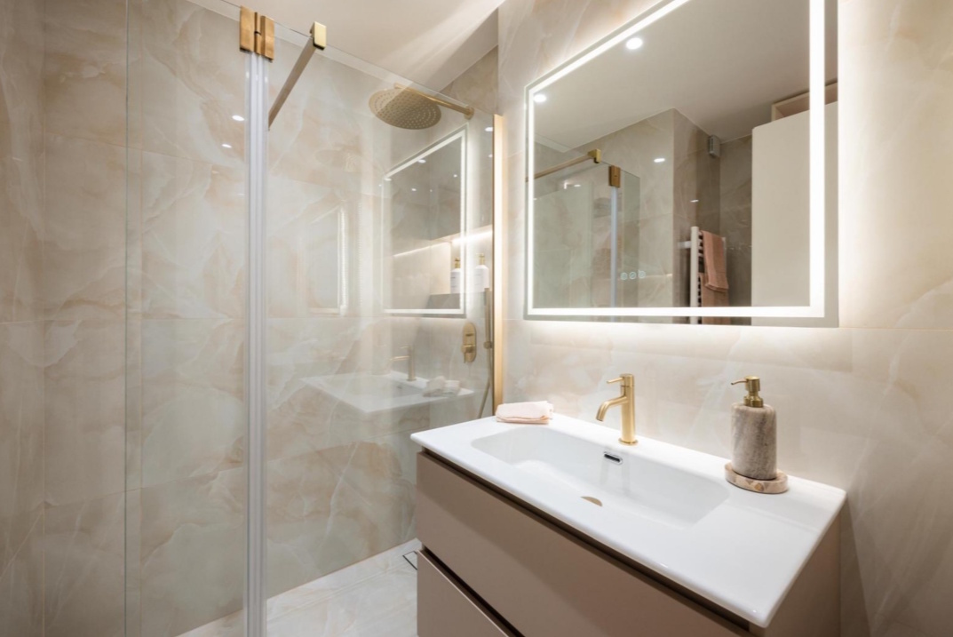 0 , 0 ,1 BathroomBathrooms,Lägenheter,Till salu,0,1424