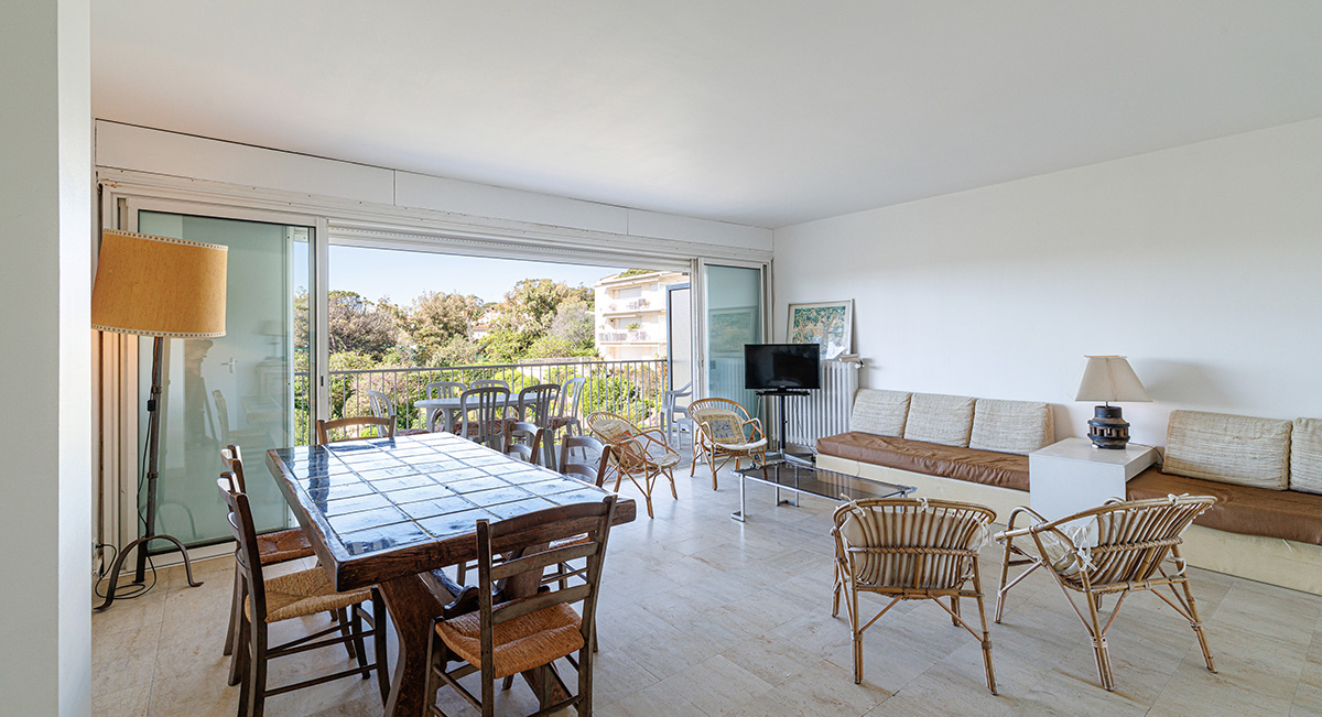 Av. Berthie Albrecht, Ste Maxime, 2 Bedrooms Bedrooms, 0 ,1 BathroomBathrooms,Lägenheter,Till salu,Av. Berthie Albrecht,0,1452