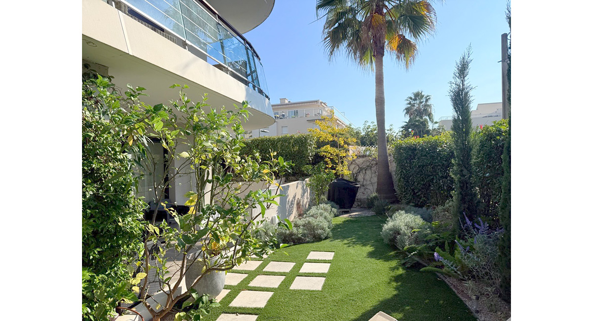 Bd Bijou Plage 12, Juan les Pins, 1 Bedroom Bedrooms, 0 ,1 BathroomBathrooms,Lägenheter,Till salu,Bd Bijou Plage,1,1460