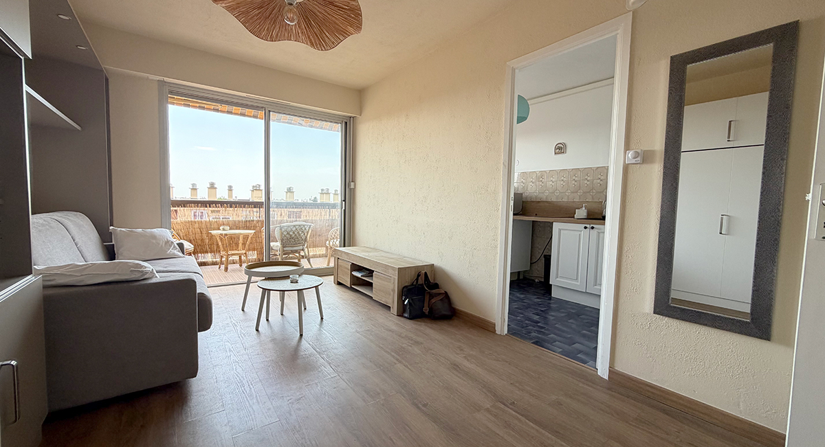 1 Bedroom Bedrooms, 0 ,1 BathroomBathrooms,Lägenheter,Till salu,0,1469