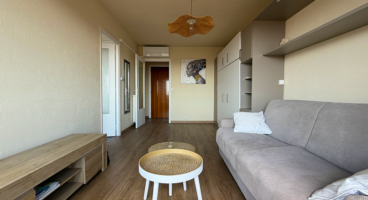 1 Bedroom Bedrooms, 0 ,1 BathroomBathrooms,Lägenheter,Till salu,0,1469