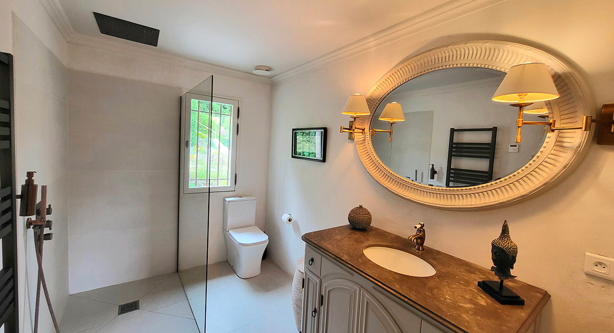 Vence, 5 Bedrooms Bedrooms, 0 ,5 BathroomsBathrooms,Villor,Till salu,0,1480