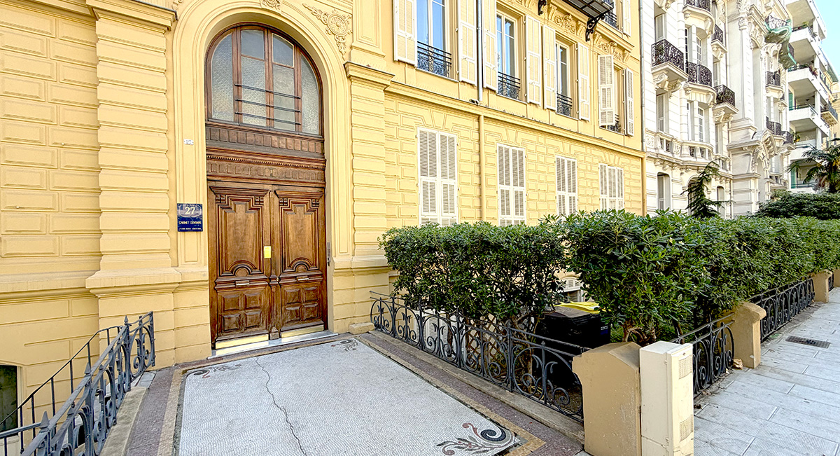 Nice, 3 Bedrooms Bedrooms, 0 ,1 BathroomBathrooms,Lägenheter,Till salu,0,1481